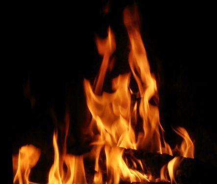 MEMORIAS DEL FUEGO. Corfú, la odisea del fuego
