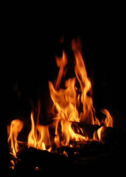 MEMORIAS DEL FUEGO. Corfú, la odisea del fuego