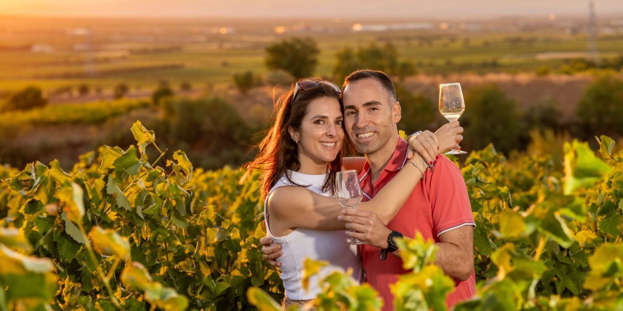 La D.O. Cariñena conquistó al público con la exclusiva cata multisensorial de su Plan Ñ: “Beber el paisaje, saborear la música y escuchar el vino”
