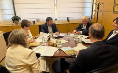 Agricultura refuerza la colaboración con Agroseguro para facilitar la contratación de seguros agrarios en Aragón