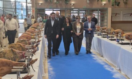 Nolasco y Simón destacan el papel del Jamón y la Paleta de Teruel como motor territorial en sus Premios de Calidad