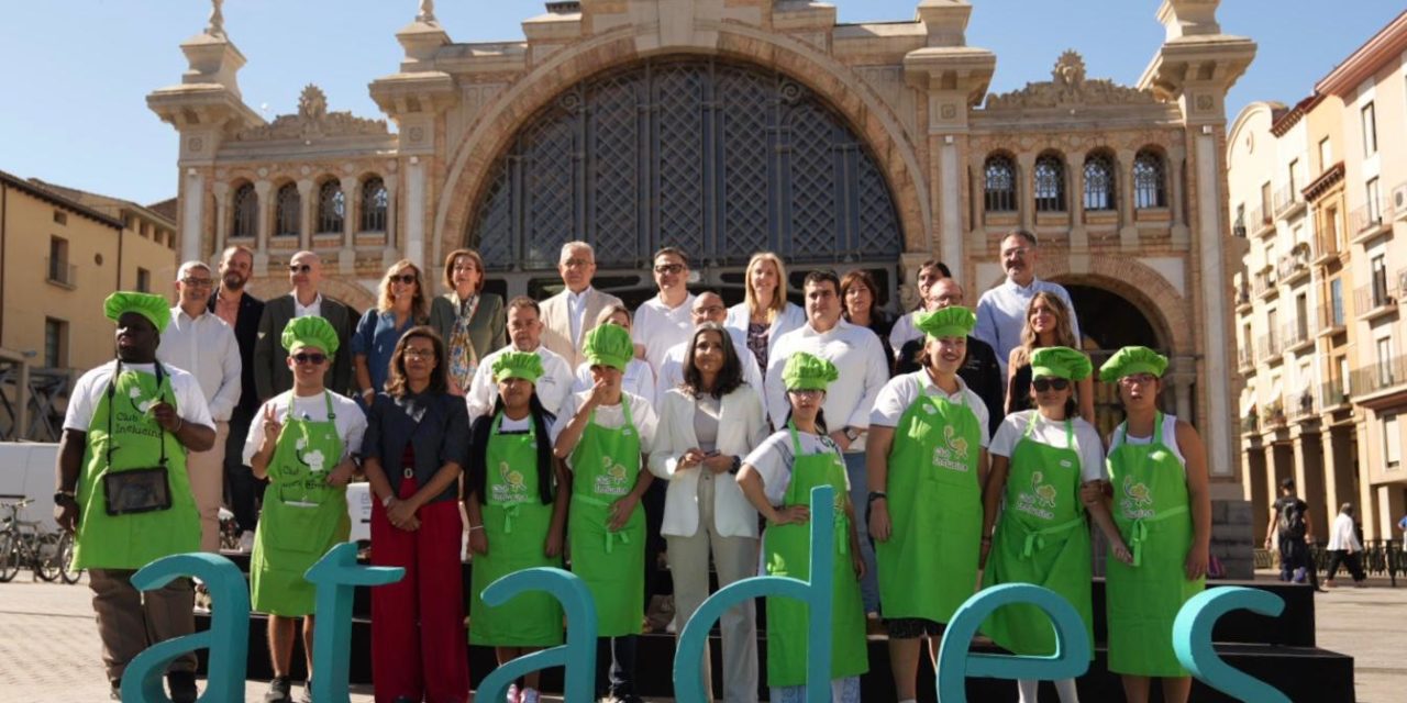 Los alumnos de ATADES inauguran los XI Talleres educativos de cocina inclusiva del Club Inclucina