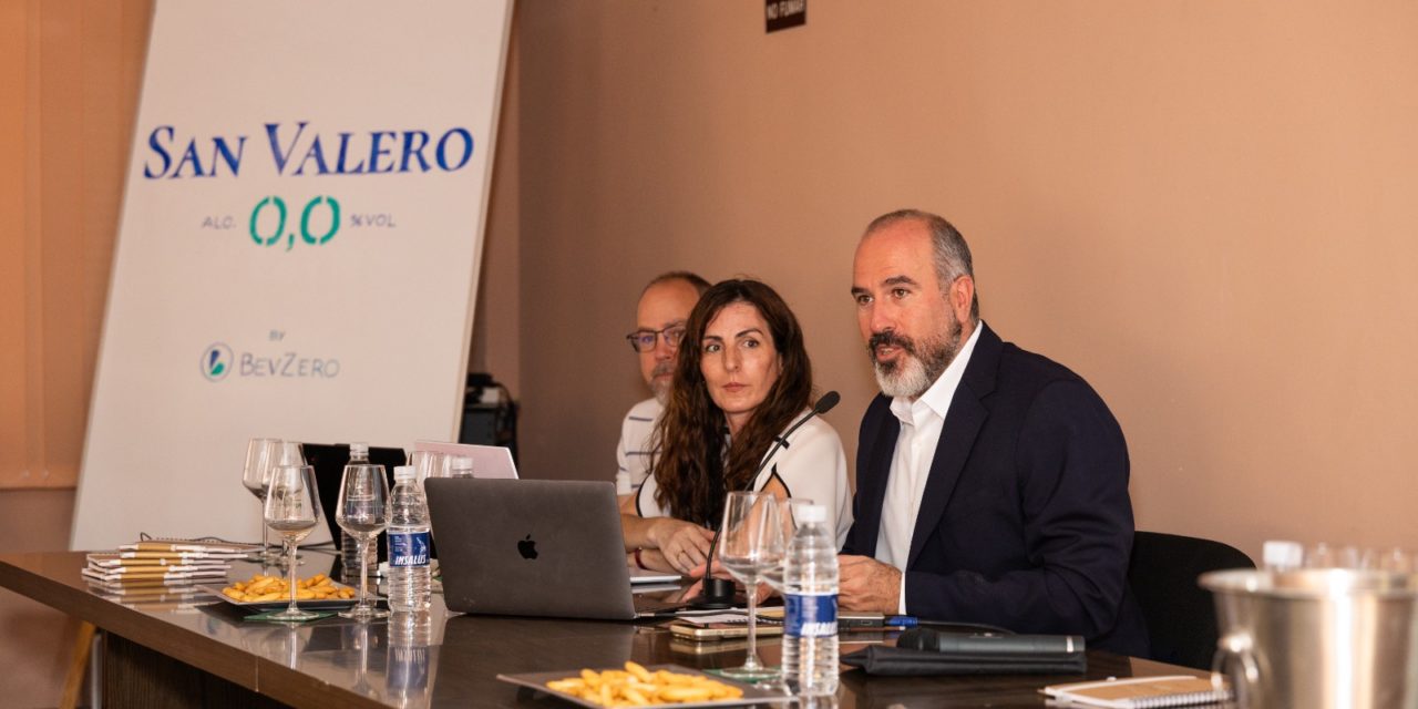 Destilerías San Valero presenta la primera planta de desalcoholización de vino de Aragón con una inversión de más de 1,5 millones de euros