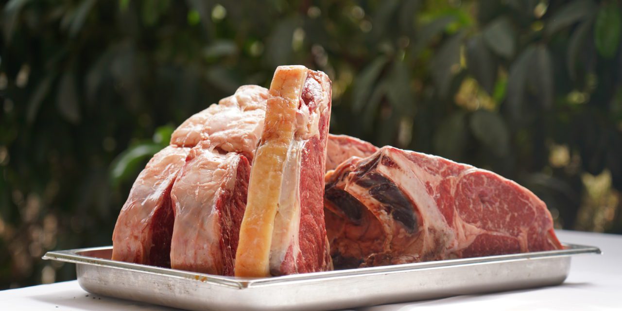 El Mes del chuletón presenta su cuarta edición con 90 establecimientos participantes en todo Aragón